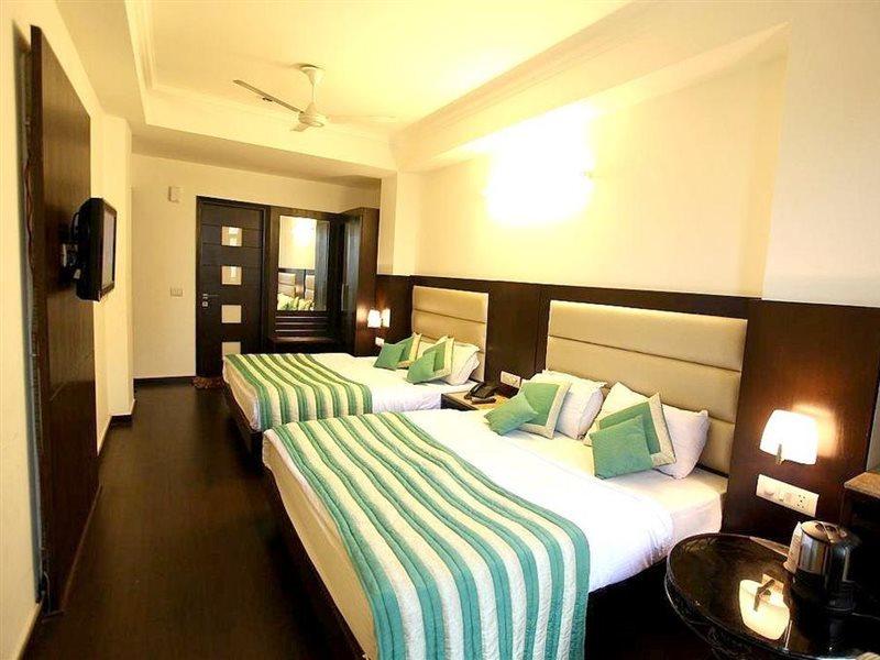 Hotel Chanchal Continental - 02 Mins From New Delhi Railway Station Kültér fotó