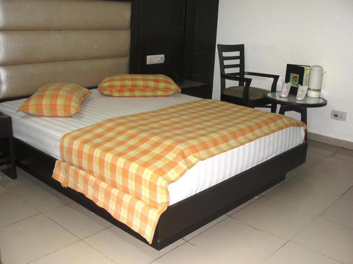 Hotel Chanchal Continental - 02 Mins From New Delhi Railway Station Kültér fotó