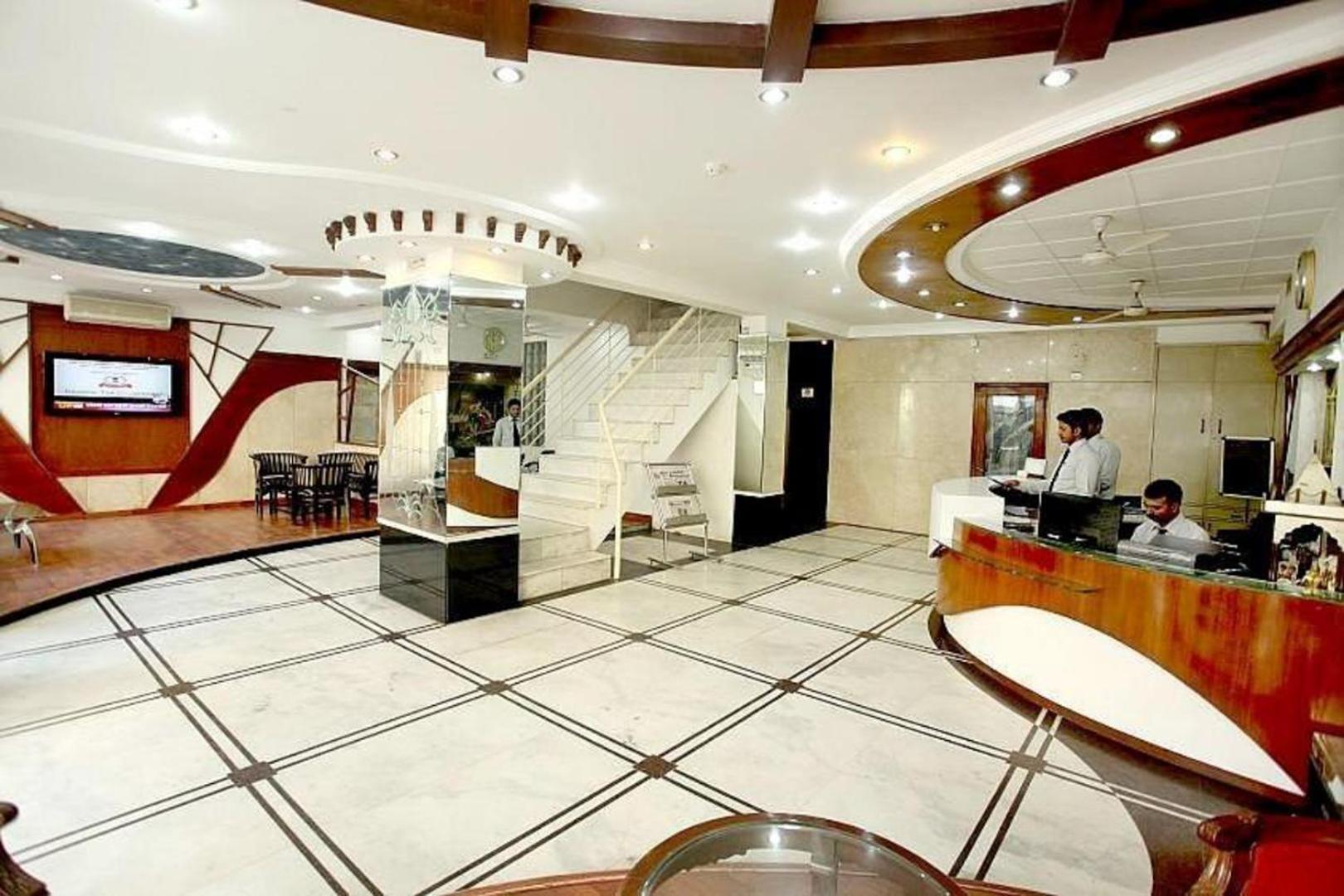 Hotel Chanchal Continental - 02 Mins From New Delhi Railway Station Beltér fotó