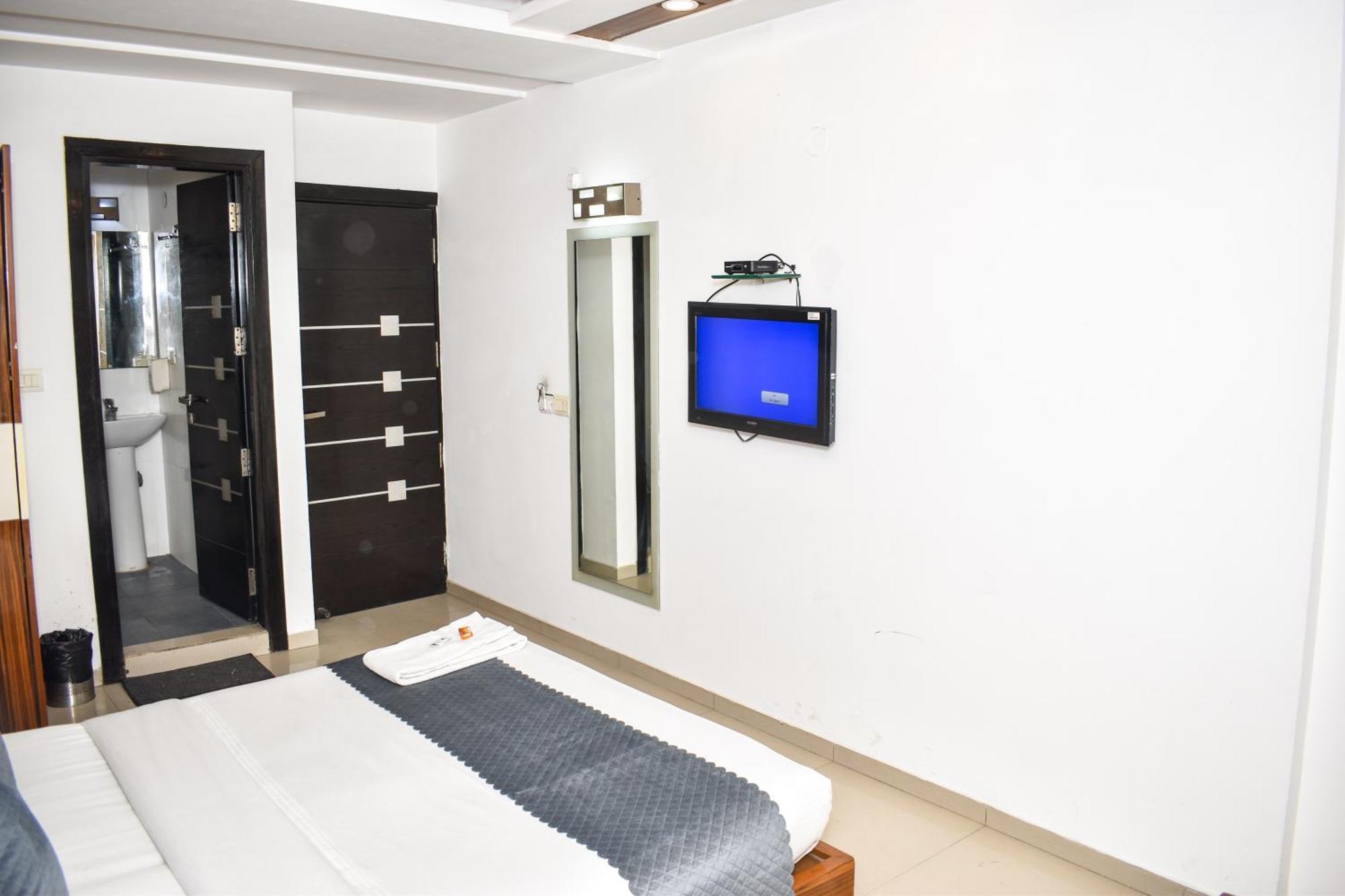 Hotel Chanchal Continental - 02 Mins From New Delhi Railway Station Kültér fotó