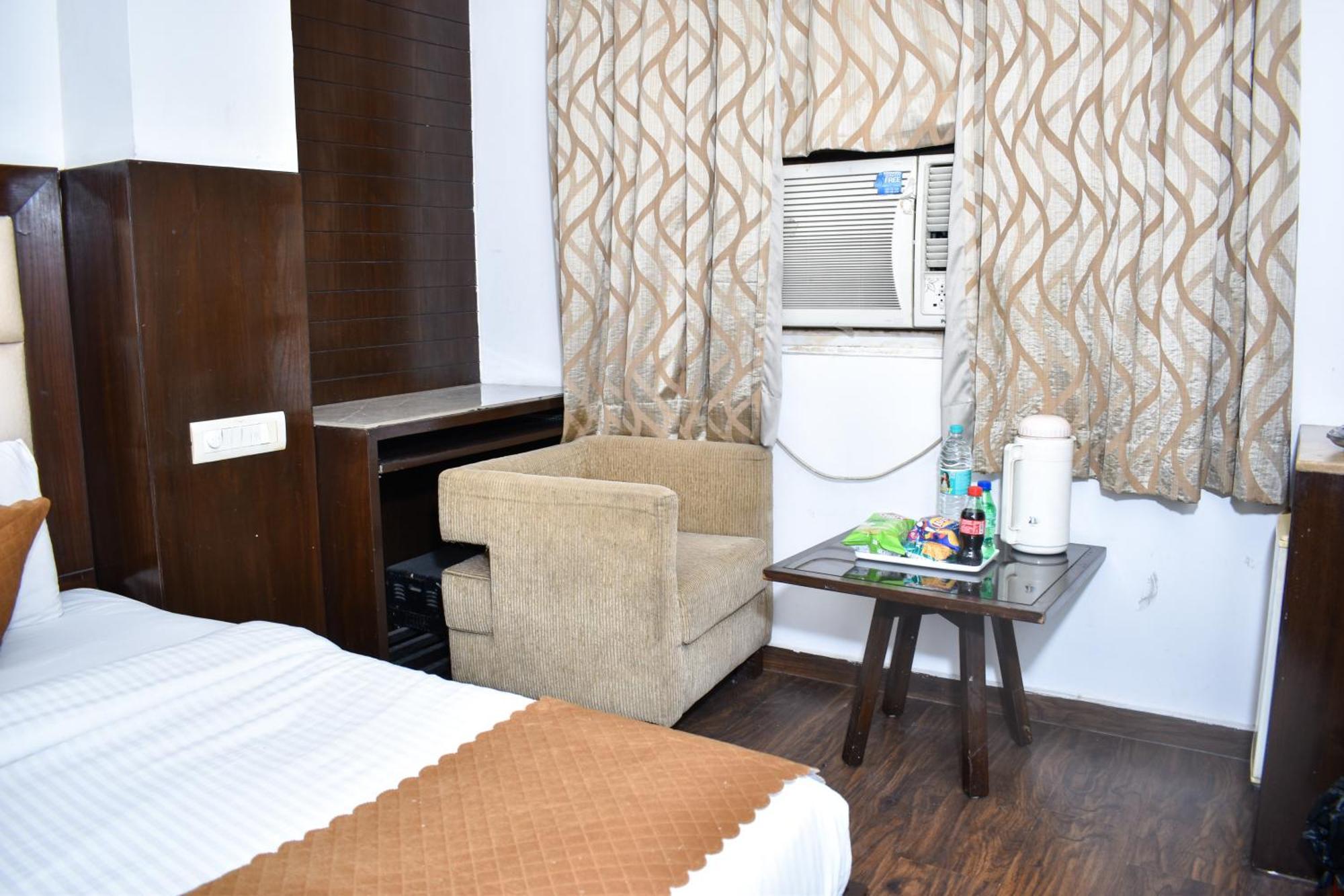 Hotel Chanchal Continental - 02 Mins From New Delhi Railway Station Kültér fotó