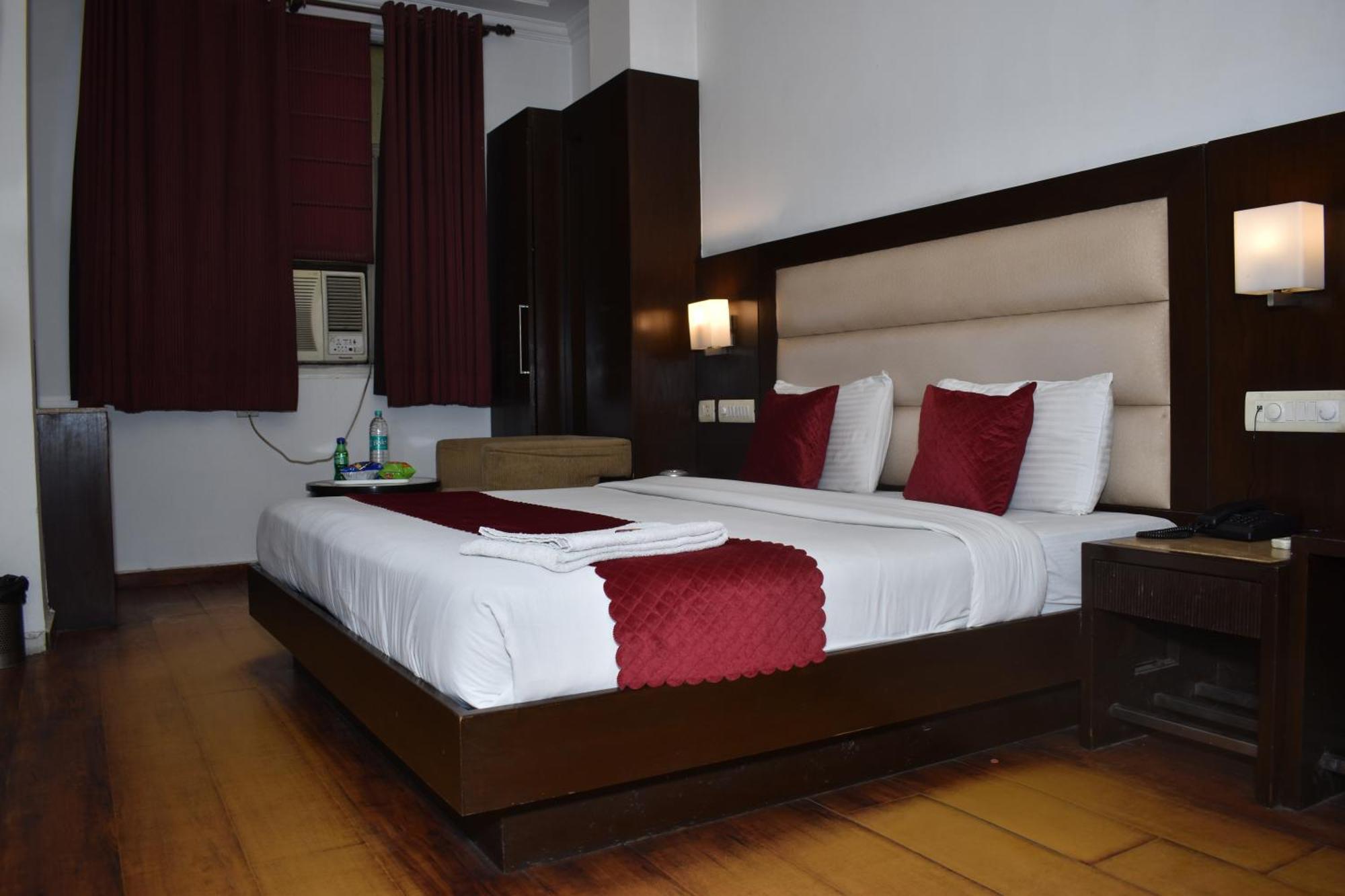 Hotel Chanchal Continental - 02 Mins From New Delhi Railway Station Kültér fotó