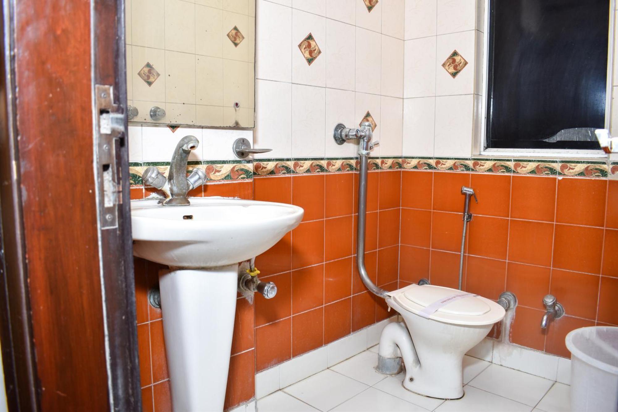 Hotel Chanchal Continental - 02 Mins From New Delhi Railway Station Kültér fotó