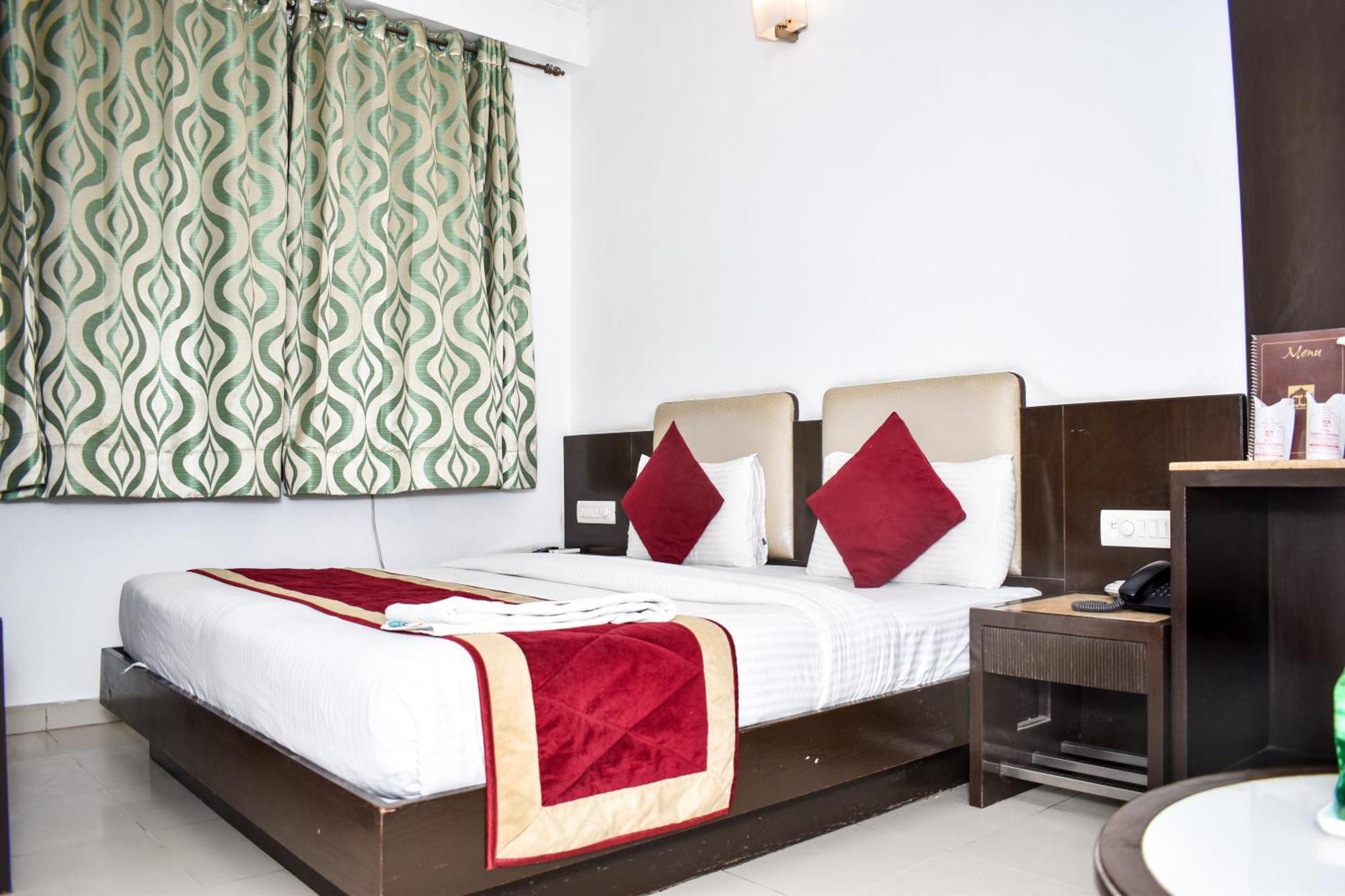 Hotel Chanchal Continental - 02 Mins From New Delhi Railway Station Kültér fotó