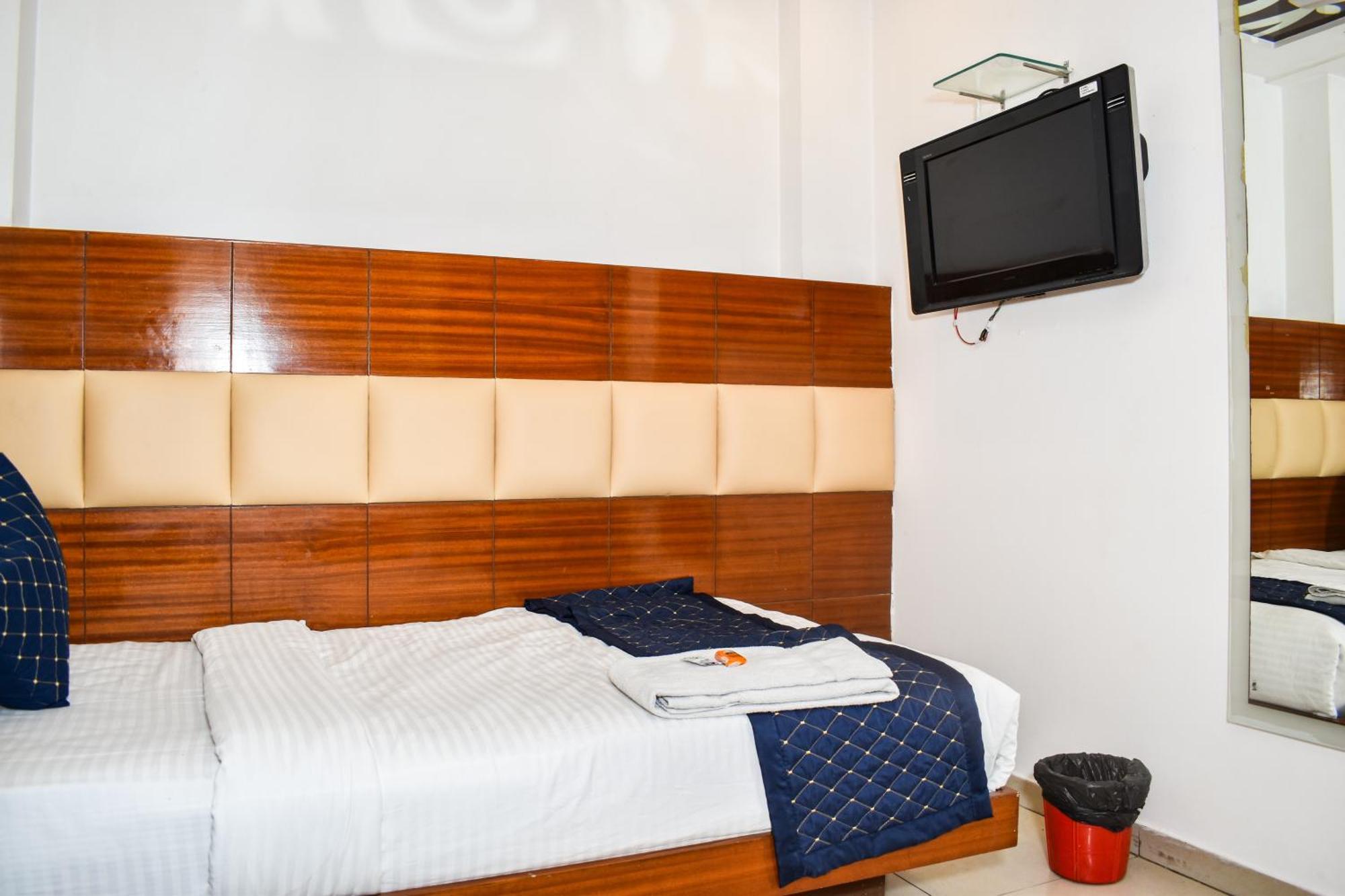Hotel Chanchal Continental - 02 Mins From New Delhi Railway Station Kültér fotó