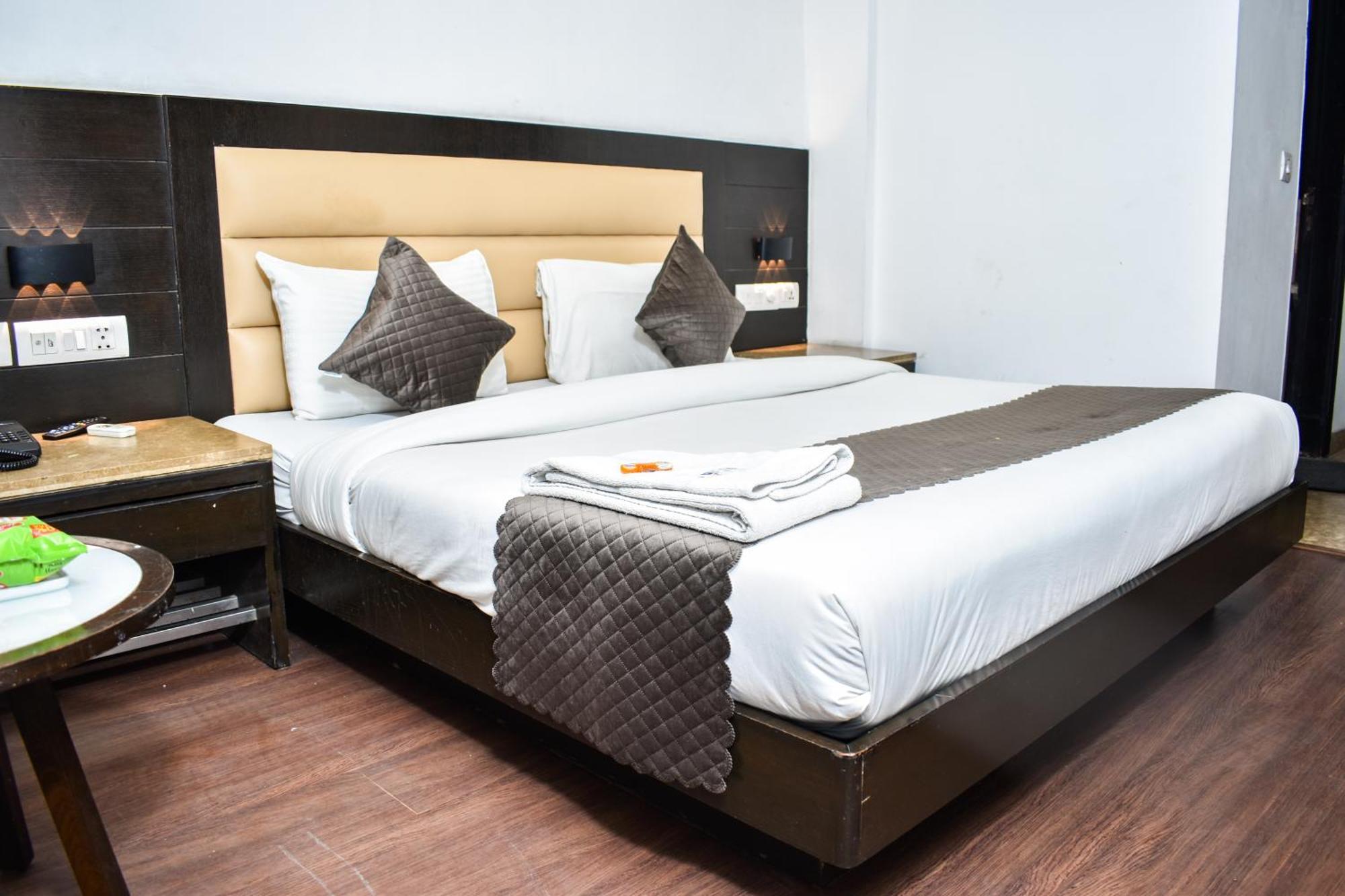 Hotel Chanchal Continental - 02 Mins From New Delhi Railway Station Kültér fotó